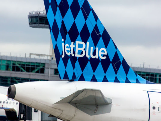 jet blue, recycling, recycling clothes, recycling textiles, Jetblue airlines, Jetblue green initiatives, recycling fabric