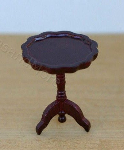 Dollhouse Miniature Mahogany Piecrust Side Table
