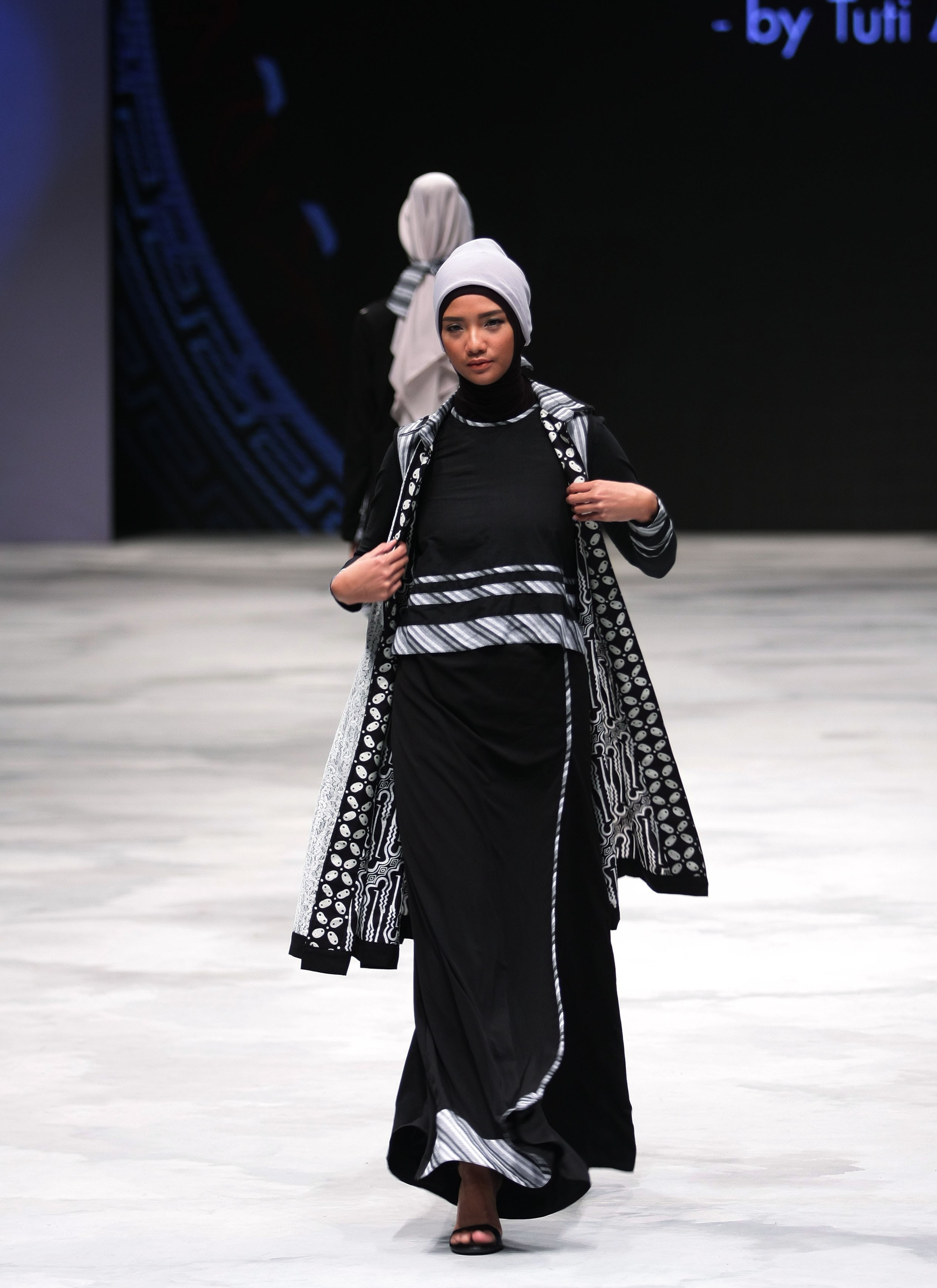 50 Inspirasi Busana Muslim Lebaran