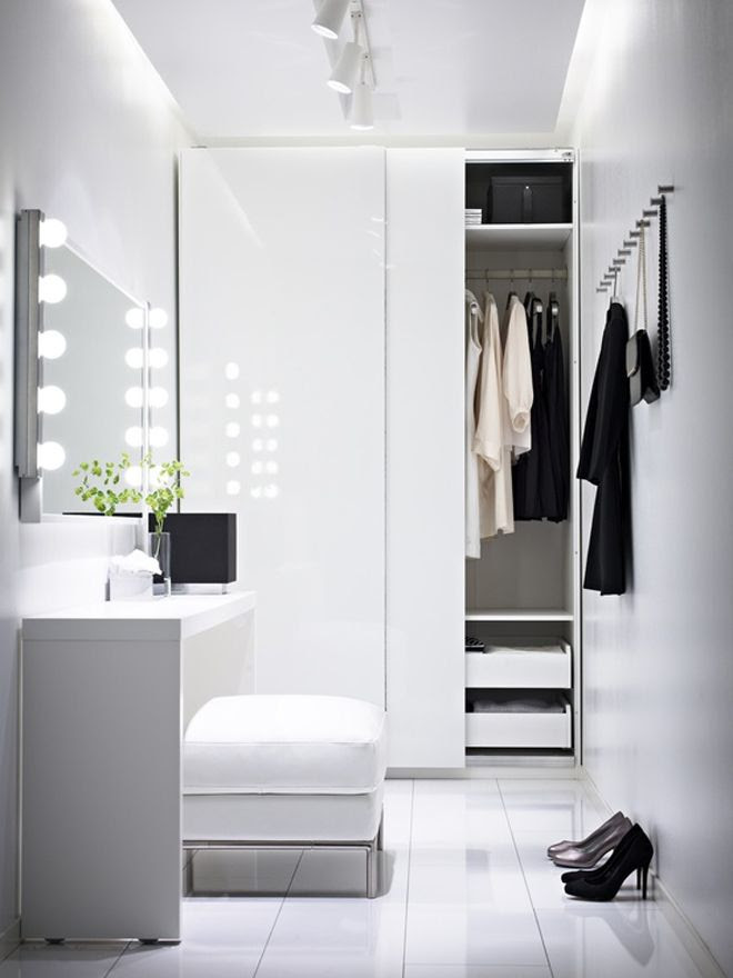 34 Stylish Minimalist Closet Design Ideas DigsDigs 34 Stylish Minimalist Closet Design Ideas DigsDigs