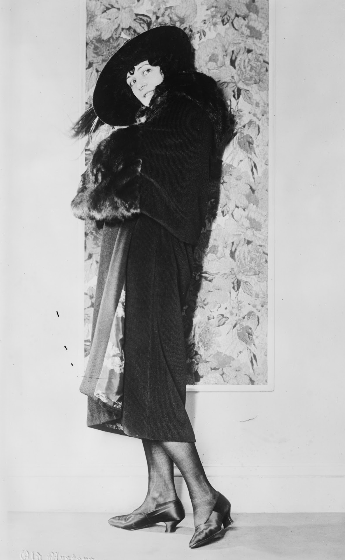 http://25.media.tumblr.com/tumblr_m6x2gzCYKi1qg8r34o1_1280.jpg