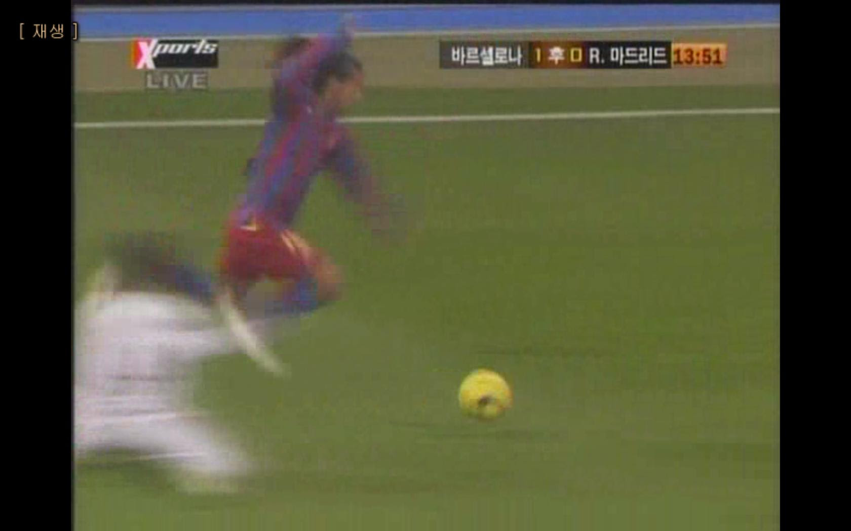 ronaldinho dribbling