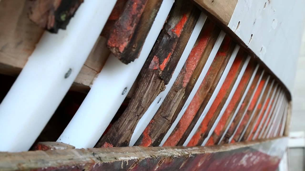 How to use plastic frames for wooden boat building with 
