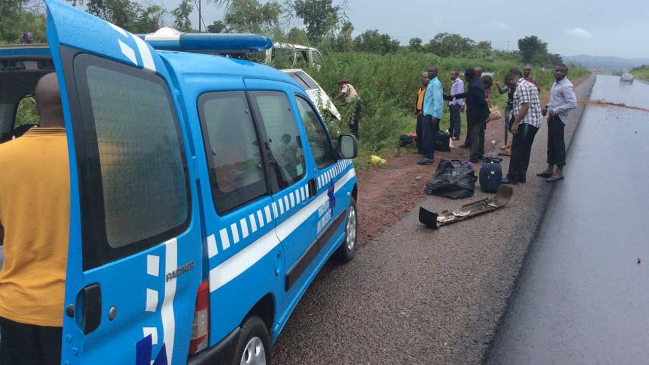 Image result for Five Dies, Two Injures In Ogun Road Mishap
