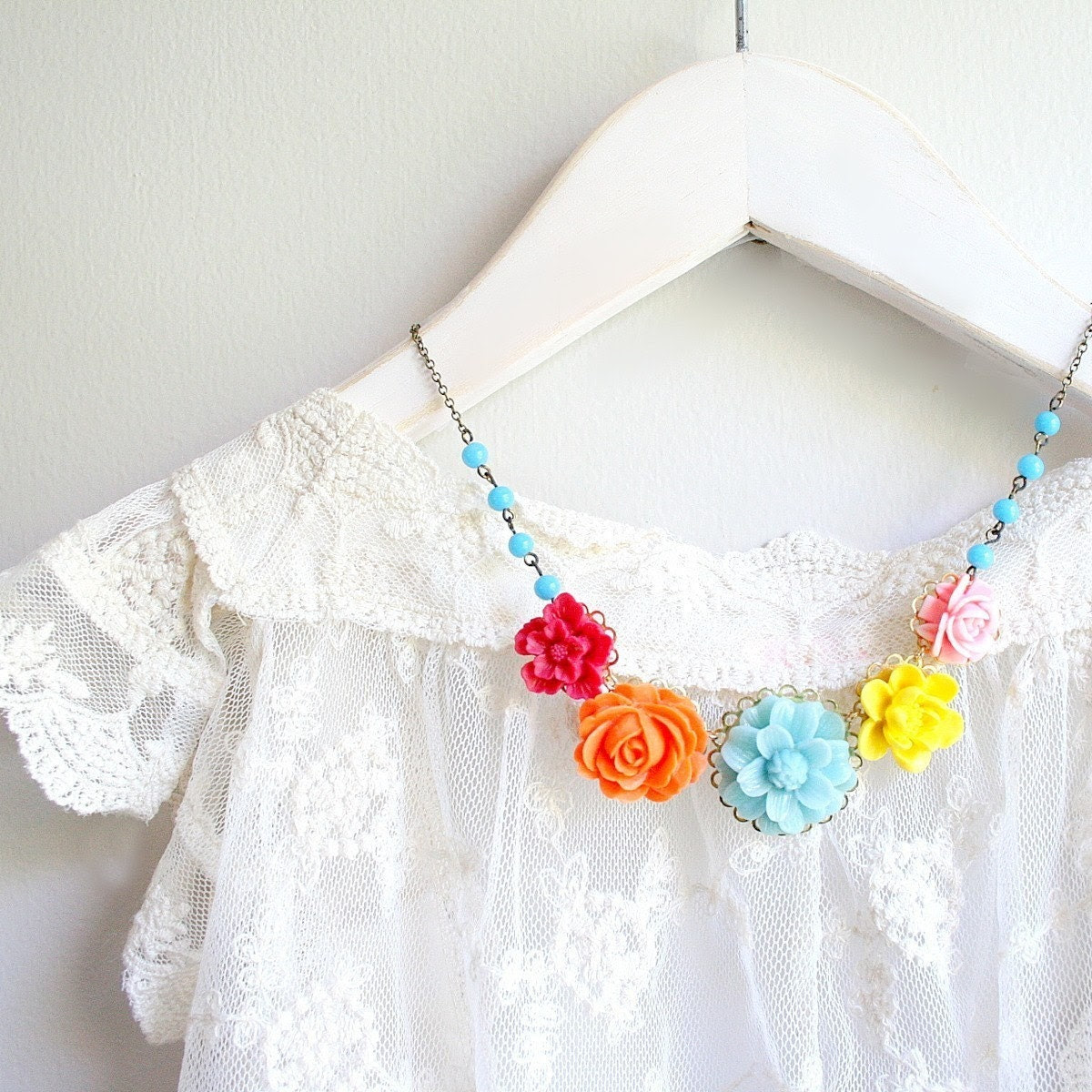 Esme 
Necklace