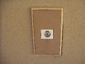 壁面テレビコンセント：配線に使う材料講座：簡単テレビ設置教室
