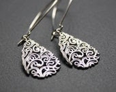 Silver Earrings TearDrop Paisley
