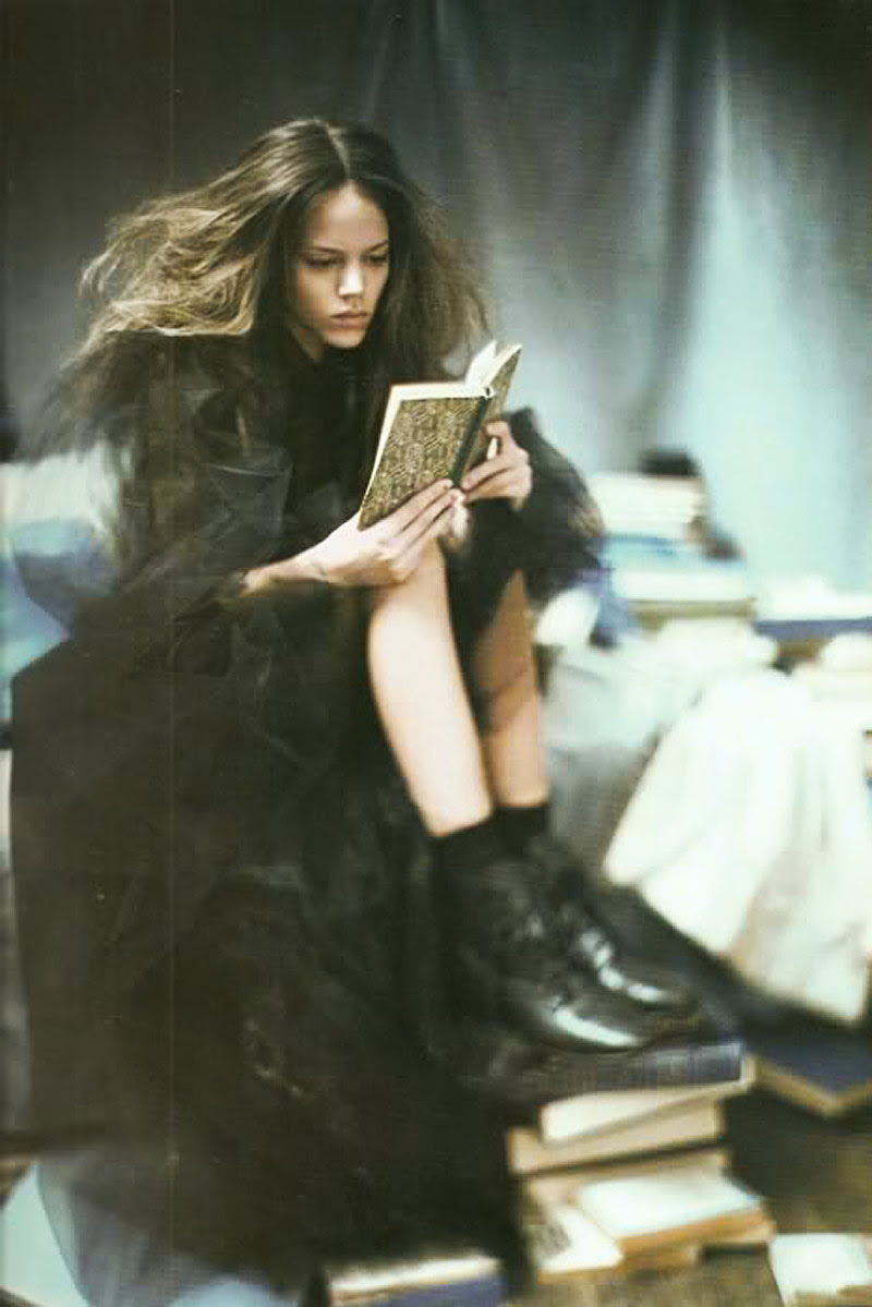Fashion Model Freja Beha Erichsen reading, Fashion editorials, Style inspiration, Fashion photography, Long hair, Halloween