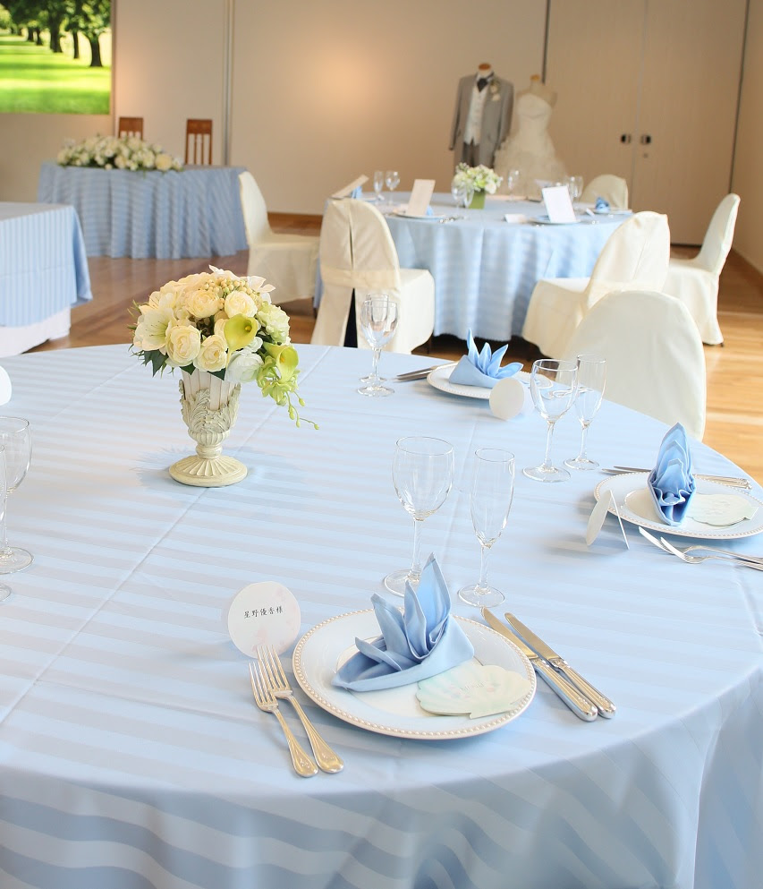 テーブルクロスとナプキン 結婚式 ホテルヘリテイジ