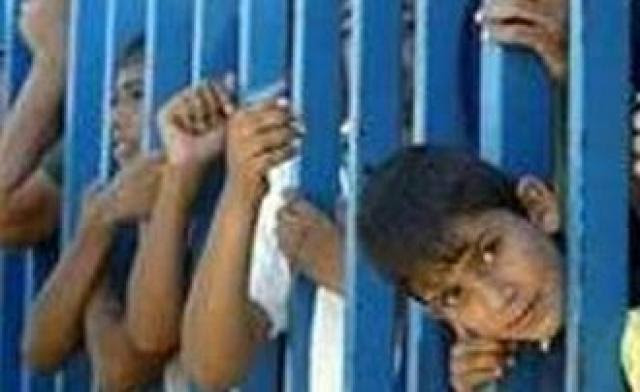 http://rojhelat.info/en/wp-content/wene/Childern/childerns_-_prison.jpg