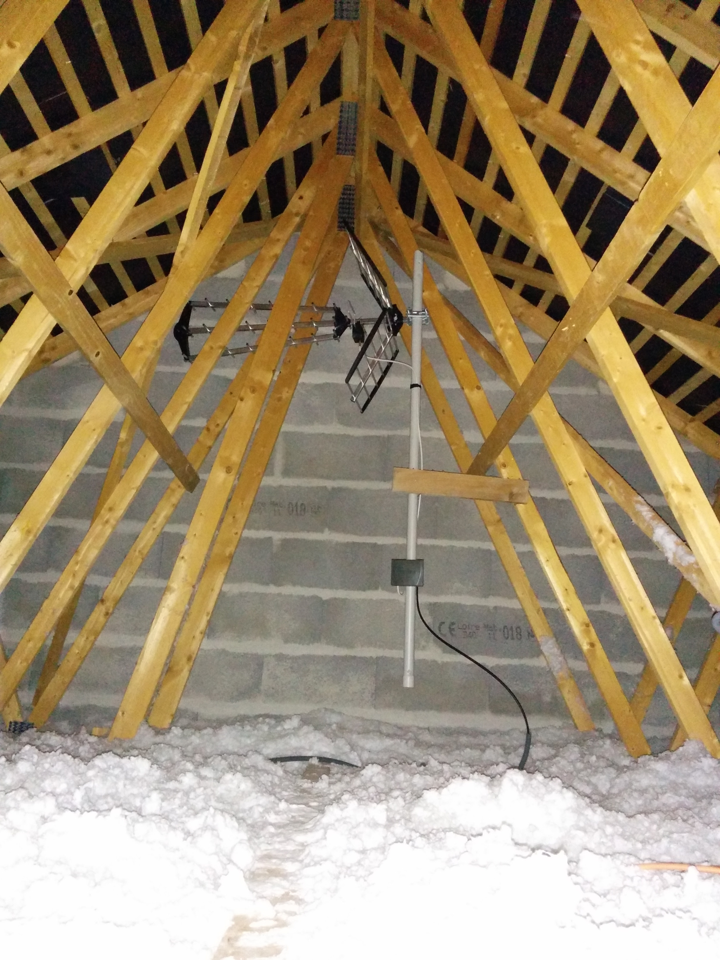 TVNT.net - Le forum de la TNT • Installation TNT - ampli ou pré-ampli ? :  Réception de la TNT en maison individuelle - Page 3