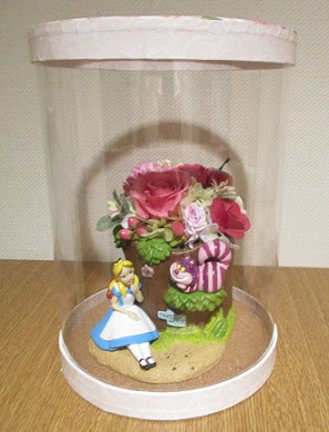 １００均商品を使ったプリザーブドフラワーの手作りケース めぐらいふ