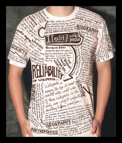 Wikipedia - T-shirt