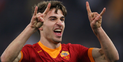 Liverpool Terus Mengejar Fabio Borini