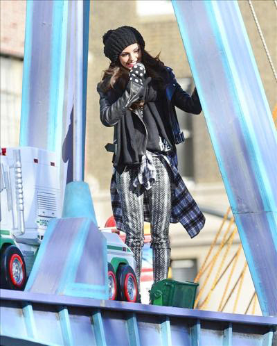 カテゴリー Cher Lloyd シェール ロイド 海外セレブ ファッション 私服