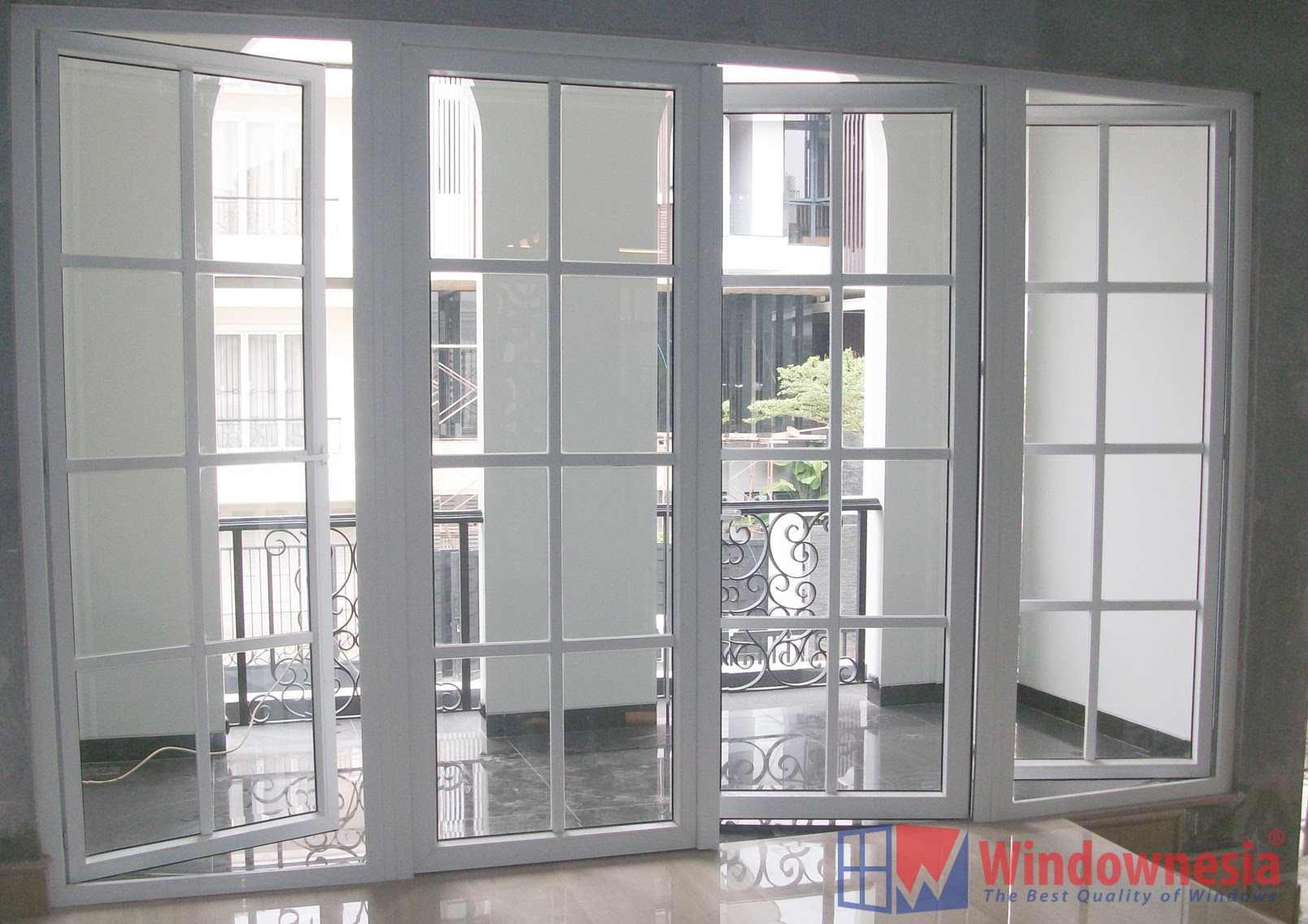 Harga Daun Pintu Aluminium Swing Pintu Aluminium Kaca  Harga Daun Pintu Aluminium Swing Pintu Aluminium Kaca