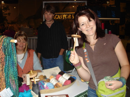 Crazed woman buys drop spindle