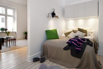 Bed against wall | Loft/Future Apartment | Pinterest