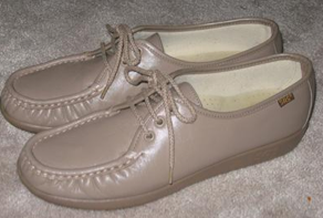 shoes and think those people elderly understated elegant them for do makes austerity shoes'