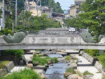 玉造温泉 古代勾玉の里に湧く 神の湯