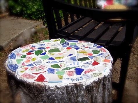astute homestead tree stump mosaic
