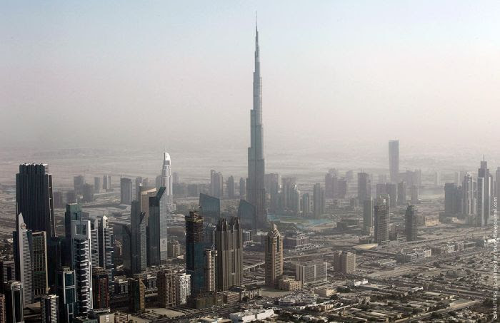 Dubai From Above (8 pics)