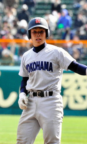 asahi.com（朝日新聞社）：高校野球「主将の自覚、徐々に 横浜 ...