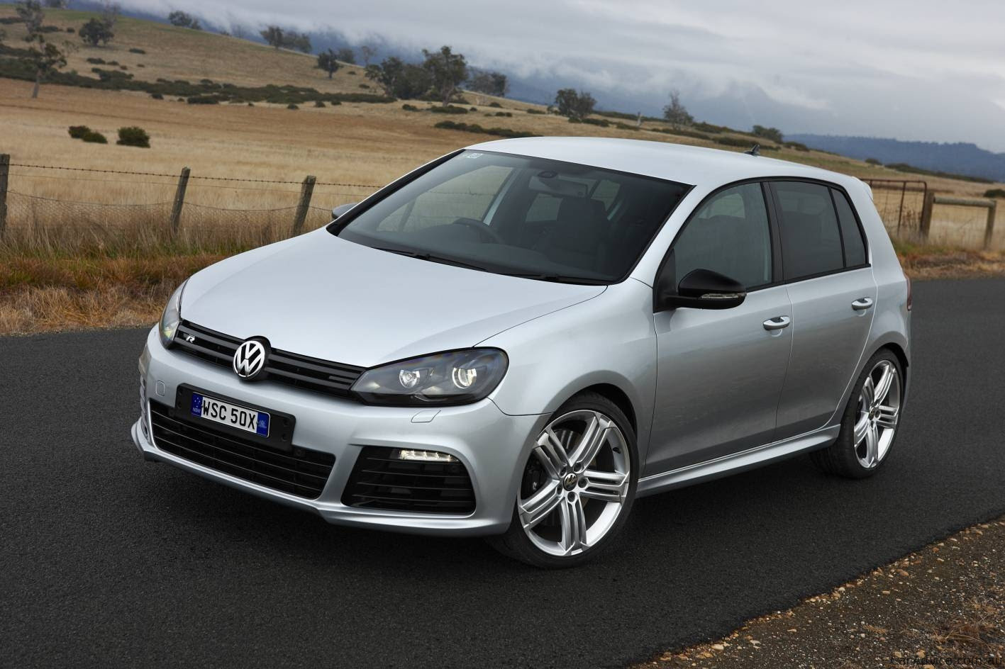 2010 Volkswagen Golf R launched in Australia - Photos (1 ...