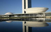 Projeto de lei que permite ao Legislativo suspender decisão do STF no caso do aborto de anencéfalos é aprovada por unanimidade em comissão da Câmara