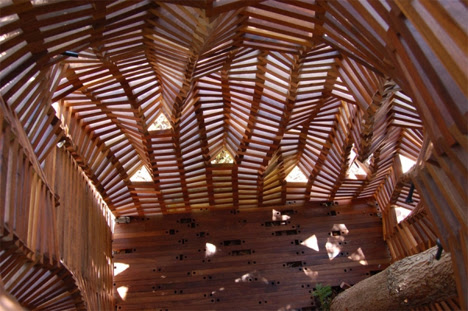floor of knit fort