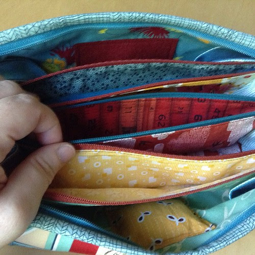 Super scrappy on the inside #sewtogetherbag