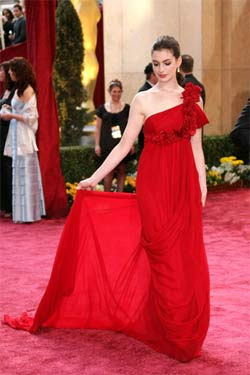 2008_02_oscar_anne_hathaway_thumb.jpg