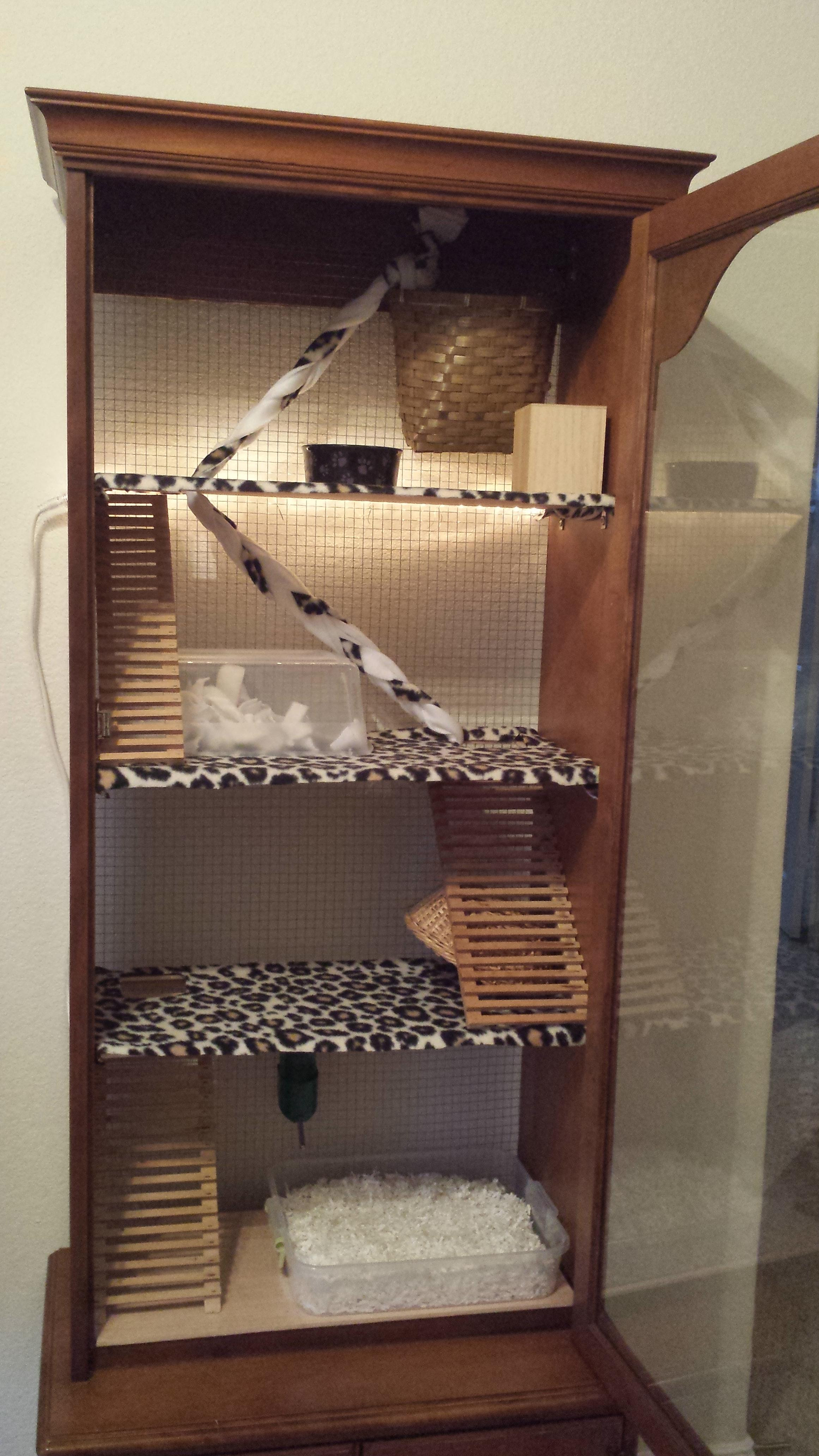 Made a cage for my daughters rat out of a gun cabinet. : RATS