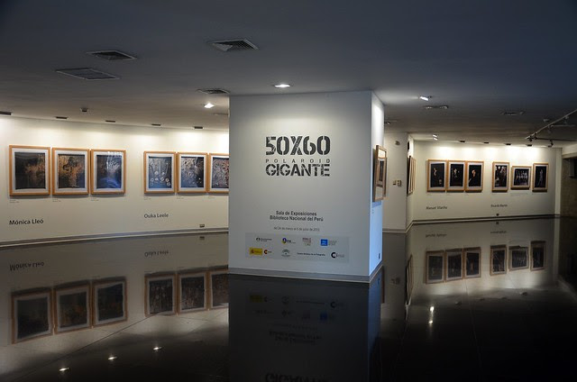 Polaroid Gigante- Bienal de Fotografía de Lima