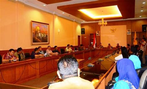 diketahui  beroperasi  ramadhan walikota ancam
