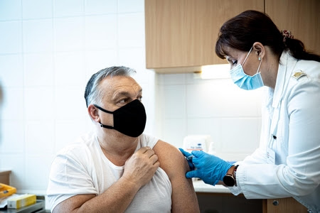 THỦ TƯỚNG ORBÁN VIKTOR CŨNG TIÊM VACCINE TRUNG QUỐC - Nhịp ...