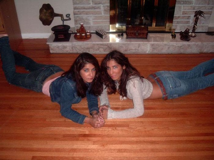 Charming Twins Sisters (73 pics)
