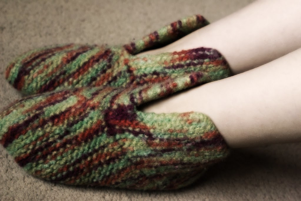 slippers