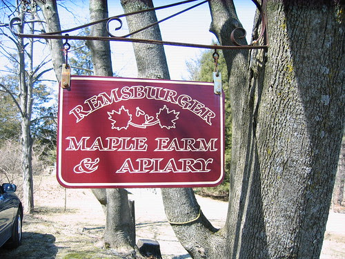 remsburger maple farm & apiary