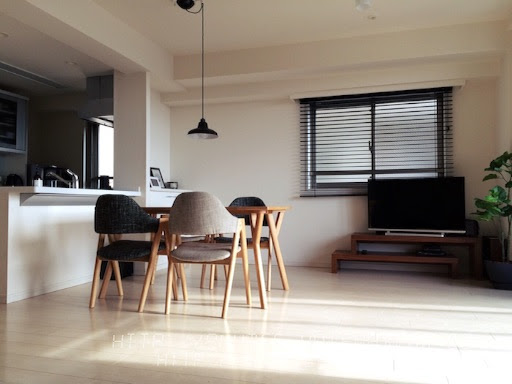 お土産の断捨離 モノもカラーも減ってリビングのシンプル度は急上昇 くもここのつ