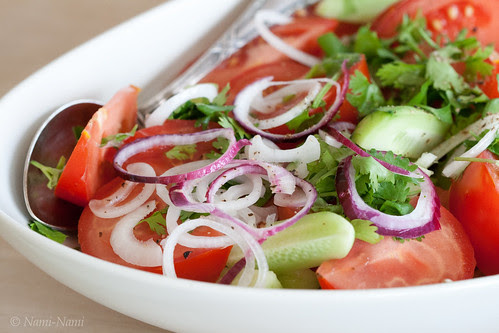 Tomato and cucumber salad, Georgian style / Gruusia stiilis tomati-kurgisalat
