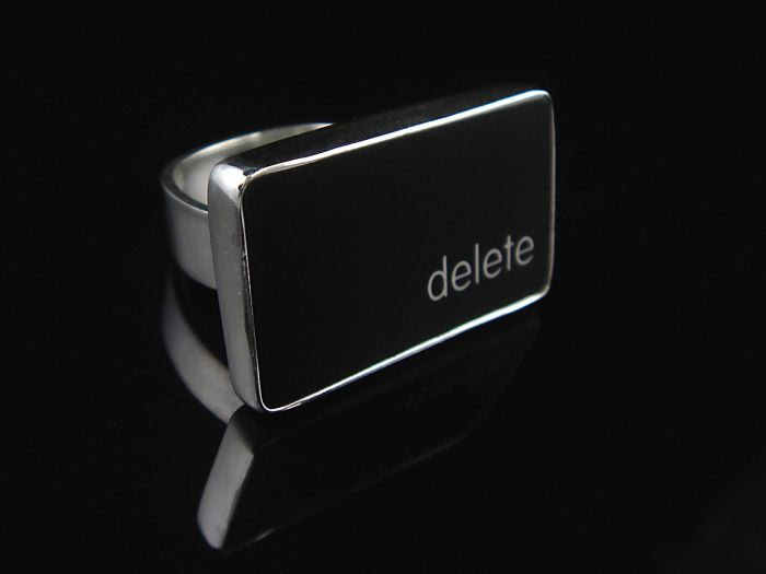 Jewelry Made in Form of Keyboard Keys (33 pics)