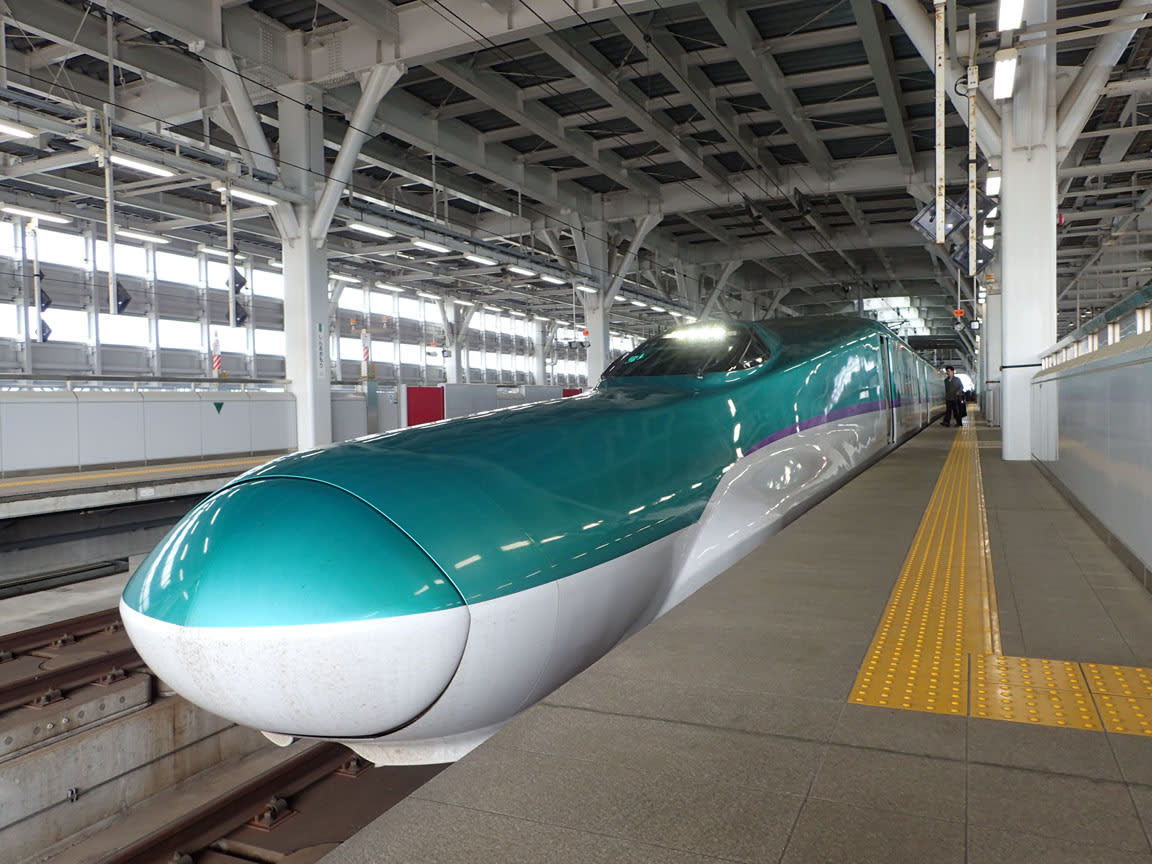 北海道新幹線 H5系 Jr北海道初の新幹線車両 Makikyuのページ