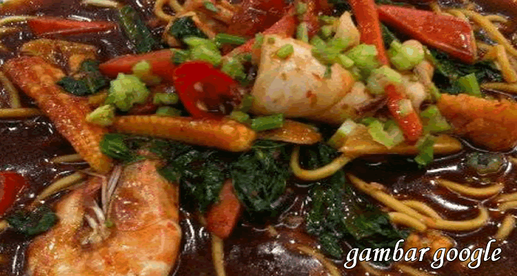 Mee Hailam – Asap Dapur