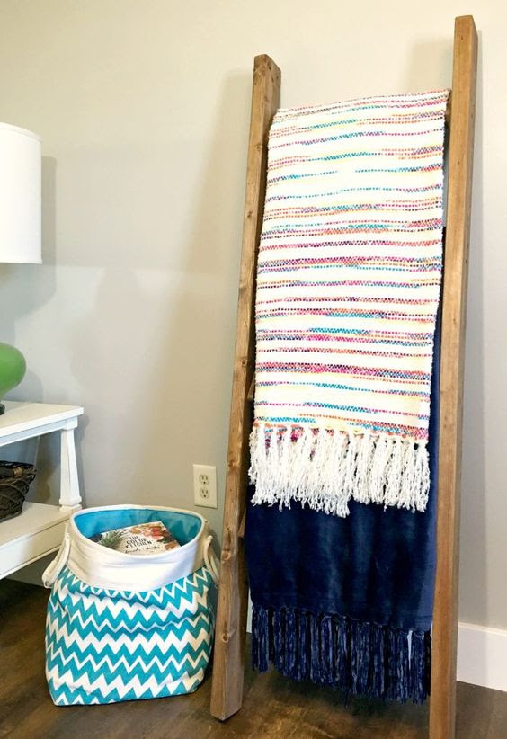 Remodelaholic | 20 Easy DIY 2x4 Wood Projects