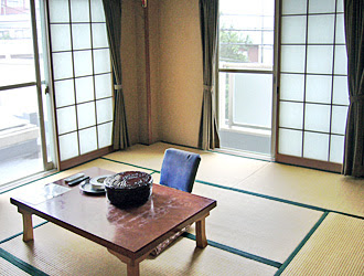 金沢八景にあるビジネス旅館 皆楽園は全室和室をご用意しています