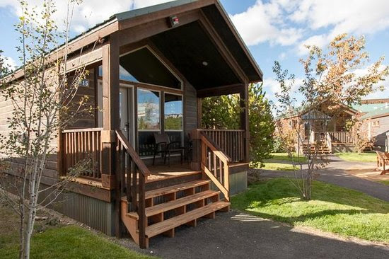 Front of cabin - Picture of Explorer Cabins at Yellowstone ...