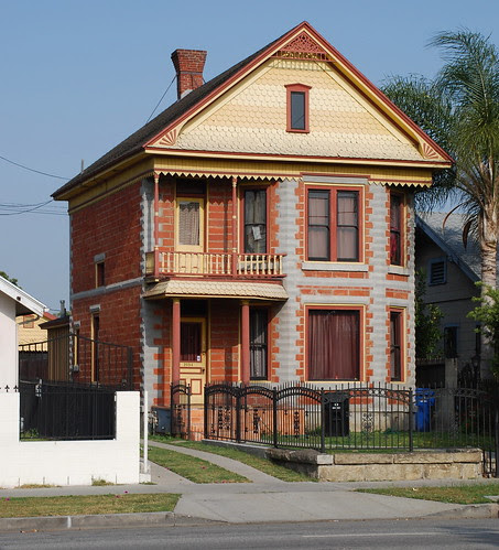 2054 Griffin Avenue