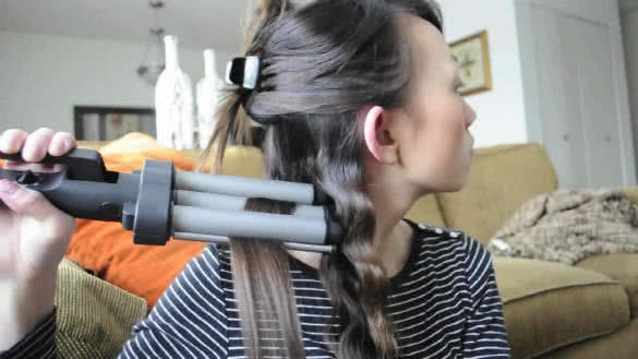 Curl with a 3-prong crimper