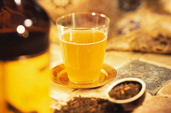 trà kombucha nghệ